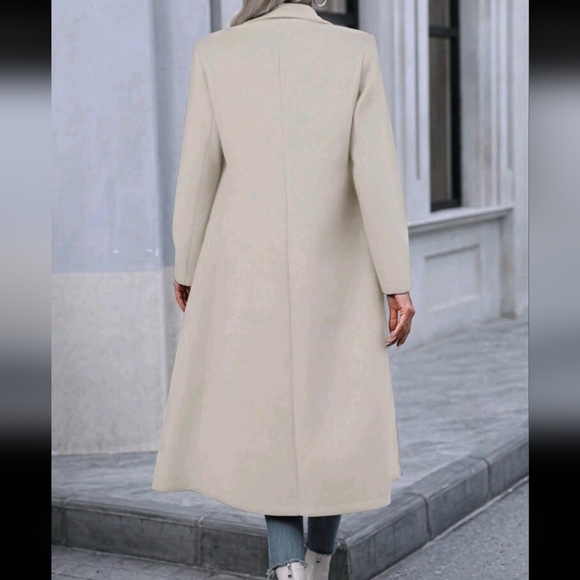 Double-breasted Waterfall Collar Woolen Coat - Picture 2 of 4